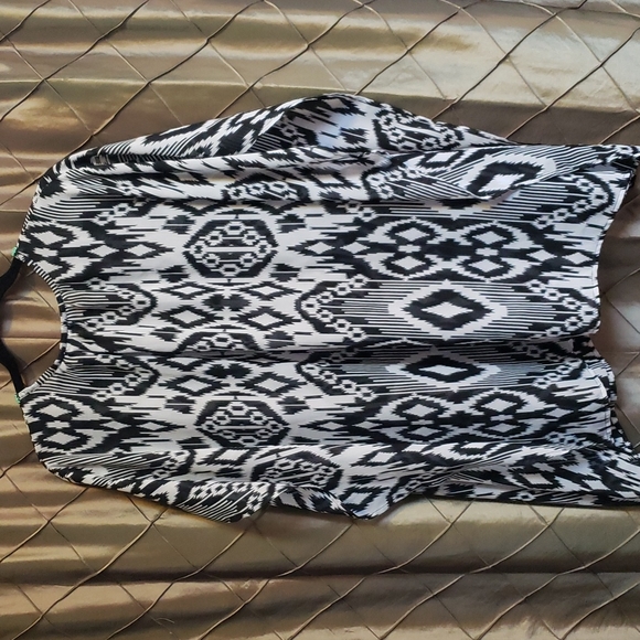 🦋4 for $20, or as marked. EUC- Club Z Collection Swim Cover/Caftan - Picture 5 of 5